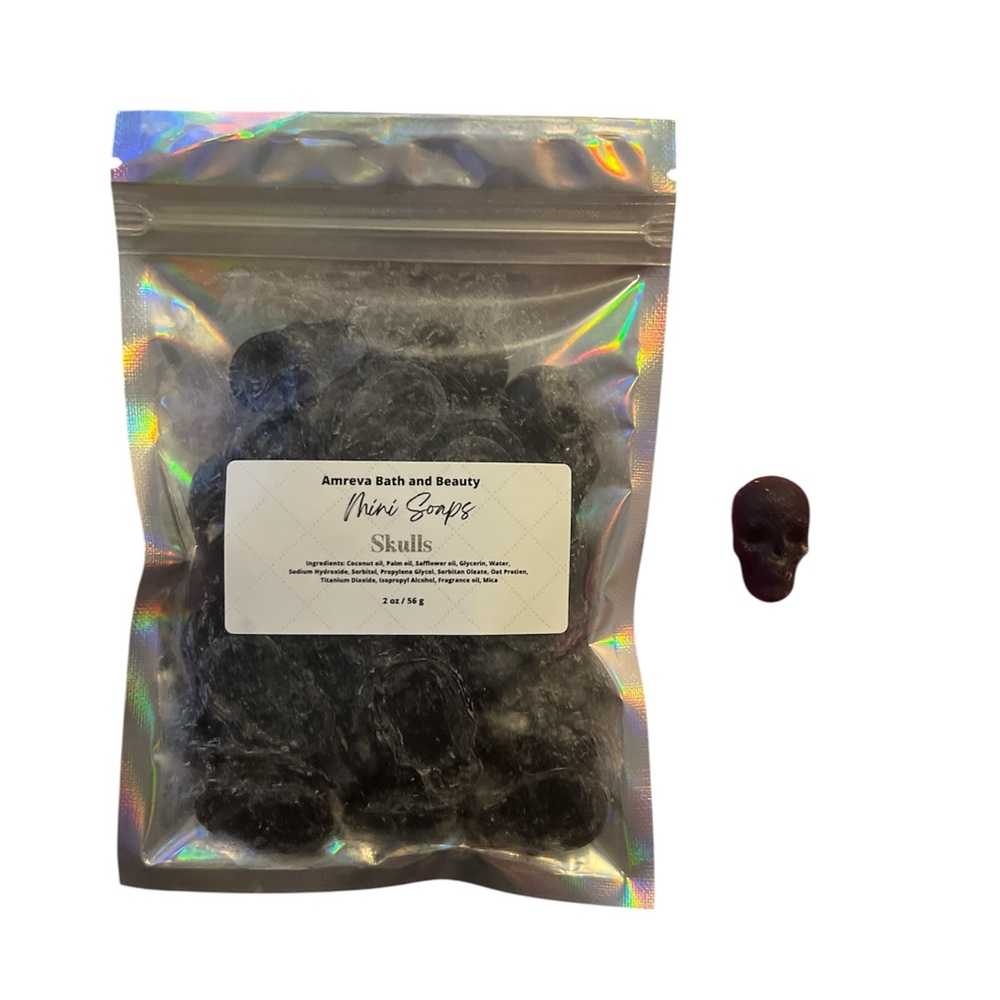 In Love Mini Skull Soaps